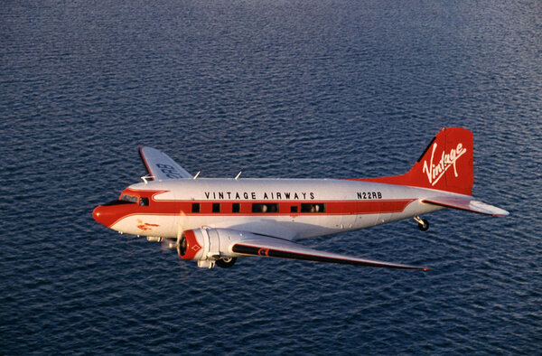 DC3 Vintage air.jpg
