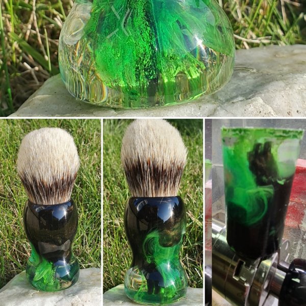 green brush.jpg