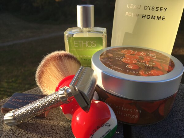 Oliworks 3pc. razor, the Meteorite. | Against The Grain - Wet Shaving Forum