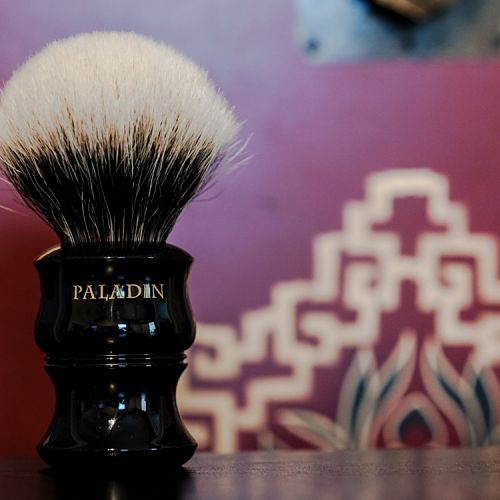 Paladin lotus in ebony