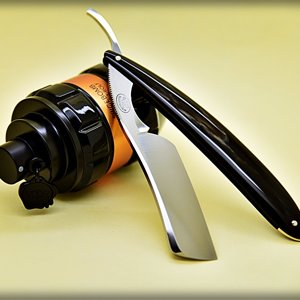 Custom Rigarazor R100 Bohler Steel